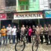 Peduli sesama Kapolres Pelalawan Serahkan Bantuan Sosial kepada Anak Piatu yang kurang mampu.