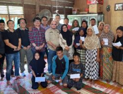 Komitmen EMP Bentu Limited dan Mitra Santuni Anak Yatim dan Kaum Dhuafa di Muara Sako